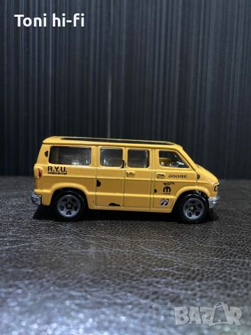 hot wheels dodge van grx21, снимка 3 - Коли, камиони, мотори, писти - 45497723