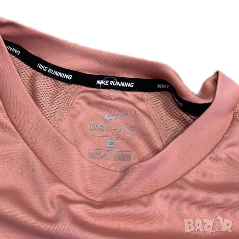 Оригинална дамска тениска Nike | 2XL, снимка 3 - Тениски - 46689001