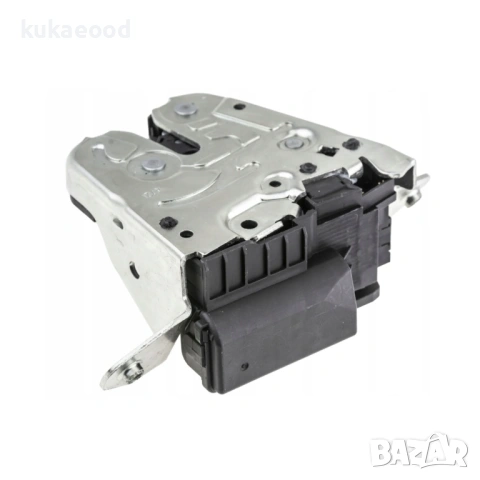 Брава за багажник за Mercedes C-Class W205 (S205), снимка 2 - Части - 54051572