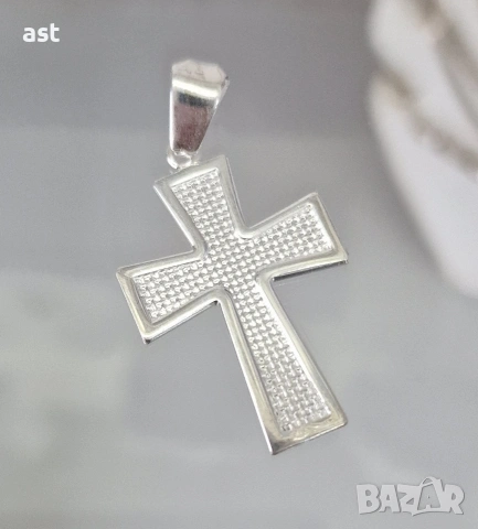 Сребърен медальон Кръст, снимка 3 - Колиета, медальони, синджири - 53924836