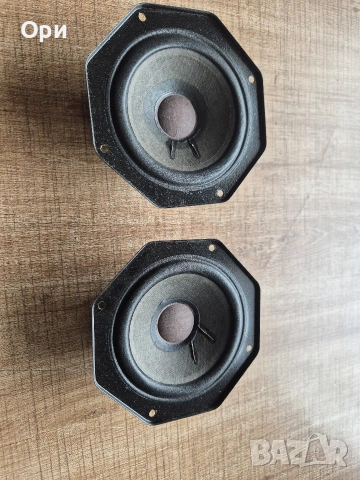 Качествени средночестотни говорители Philips AD 5061/SQ8