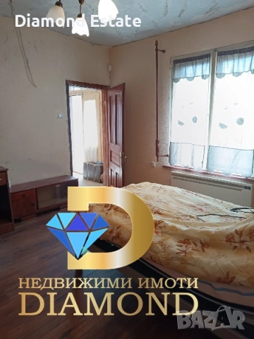 Едноетажна къща в село Гранит, общ. Чирпан, снимка 8 - Къщи - 54226115