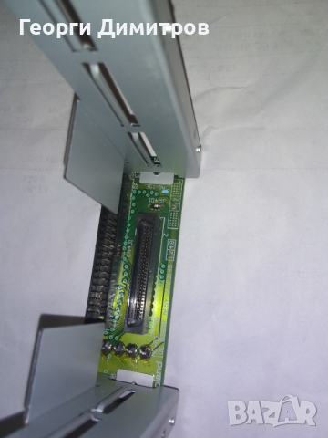 Чекмедже за монтаж на ZIP диск Roland, снимка 2 - Синтезатори - 45024678