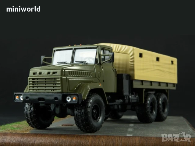 КРАЗ 6322 бордови с тента 1989 - мащаб 1:43 на Наши Грузовики моделът е нов в кутия, снимка 5 - Колекции - 50547331
