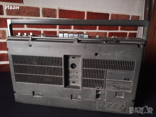 Hitachi  TRK 7250 E, снимка 4 - Радиокасетофони, транзистори - 51976832