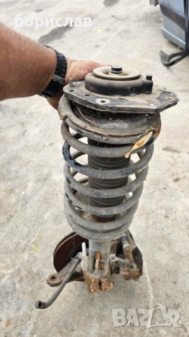 Ляв шенкел амортисьор пружина и апарат за Пежо Партнер , снимка 3 - Части - 51814066