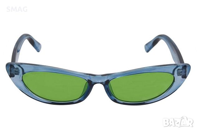 Дамски слънчеви очила синьо прозрачна пеперуда рамка зелен стъкла, снимка 2 - Слънчеви и диоптрични очила - 45975558