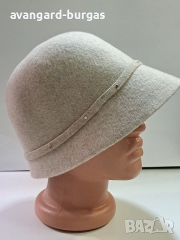 Дамска шапка,вълнен лукс -224 Касторен гонен плат, снимка 3 - Шапки - 52213946