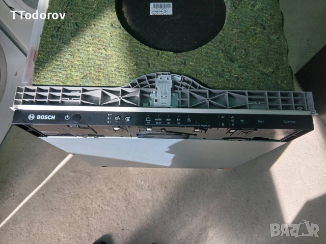Нова Съдомиялна машина за пълно вграждане Bosch SMV2525 EX06F , снимка 3 - Съдомиялни - 53816292