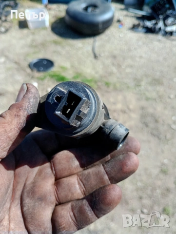 Клапан за въздух, резервоар за гориво volvo, снимка 2 - Части - 53844291