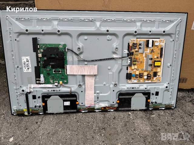 Телевизор Samsung UE43BU8072U