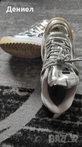 FILA Оригинални маратонки - 38 EUR - Дамски маратонки Fila Disruptor low, Silver,, снимка 2 - Маратонки - 50909555