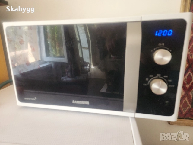 Микровълнова Samsung, снимка 2 - Микровълнови - 51551887