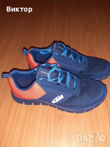 KTM маратонки