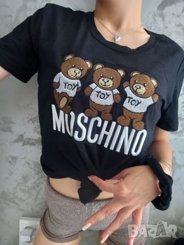 Moschino - дамска тениска, снимка 1 - Тениски - 46492027