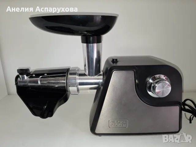 Месомелачка Black&Decker BXMMA1000E, 1000W, 2 степени на скорост,, снимка 3 - Месомелачки - 48352683