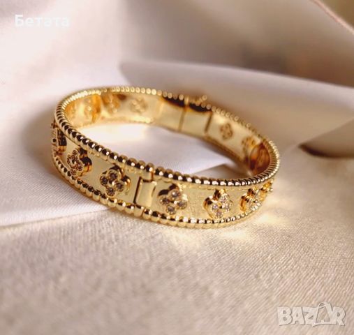 Van Cleef & Arpels VCA gold bracelet Vintage Alhambra-дамска гривна, снимка 6 - Гривни - 45275781