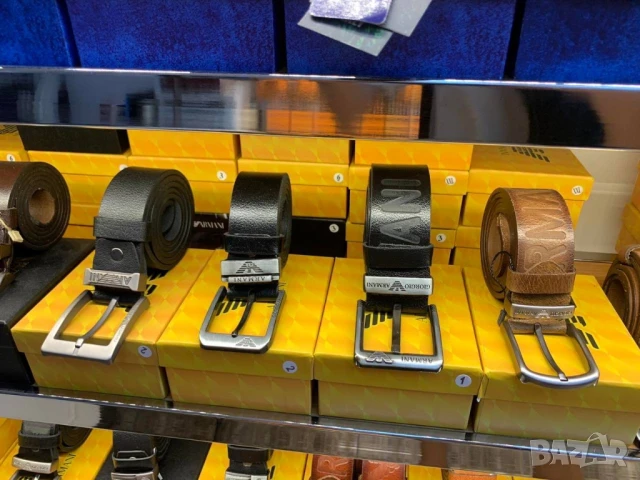 колани от естествена кожа в кутия tommy hilfiger hugo boss emporio armani , снимка 16 - Колани - 50999443