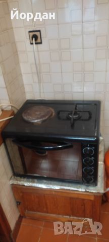 Комбинирана печка  газ и ток, снимка 1 - Печки, фурни - 45199191