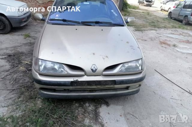 Renault Megane 2.0 на части 