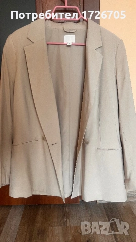 Дамско сако в бежов цвят , снимка 2 - Сака - 53755479