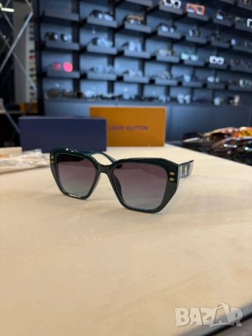 очила с черен обикновен калъф и ув защита louis vuitton , снимка 4 - Слънчеви и диоптрични очила - 50842453