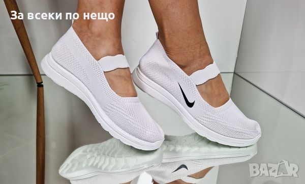 Дамски маратонки Nike , снимка 2 - Маратонки - 46477097