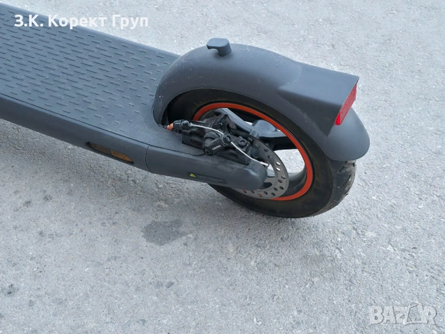 Електрическа тротинетка Navee N40 Electric Scooter, снимка 3 - Друга електроника - 53842800