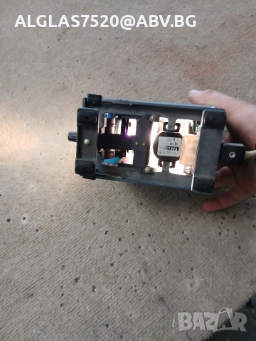 Руски диапроектор" Спутник"- работи, снимка 6 - Колекции - 54303397