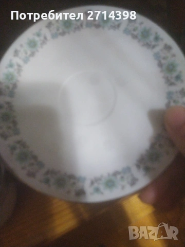 Продавам сервиз за кафе и чай китайски порцелан, снимка 2 - Сервизи - 53952978