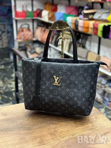 чанти louis vuitton , снимка 4 - Чанти - 49160565