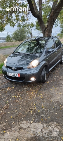 тойота айго 2011г, снимка 4 - Автомобили и джипове - 52284105