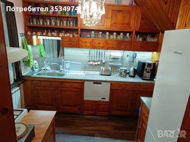 Продавам 3 етажна къща в с. Маджаре - Самоков, снимка 13 - Къщи - 45675794