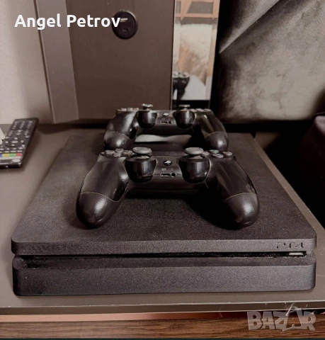 Плейстейшън 4 1тб, снимка 2 - PlayStation конзоли - 54081739