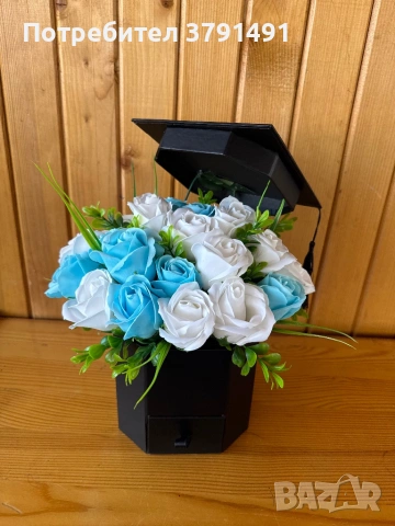Абитуриентски кутии с цветя, снимка 4 - Декорация за дома - 54154677