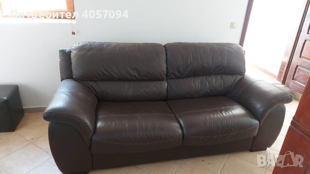 Продавам два дивана от естествена кожа., снимка 2 - Дивани и мека мебел - 45338544