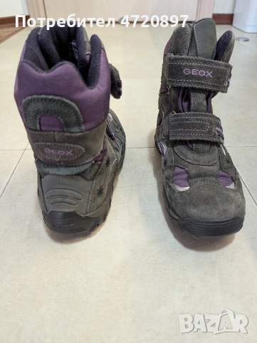 Зимни ботуши Geox за момичета, снимка 3 - Детски боти и ботуши - 53272427