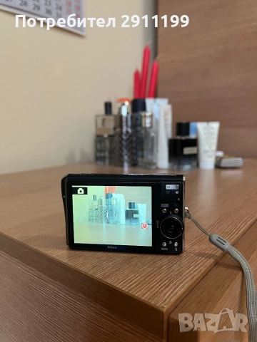 Фотоапарат Nikon 8,1Mp, снимка 2 - Фотоапарати - 51743179