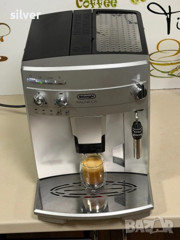 Кафемашина кафе автомат delonghi magnifica с гаранция, снимка 4 - Кафемашини - 52863380