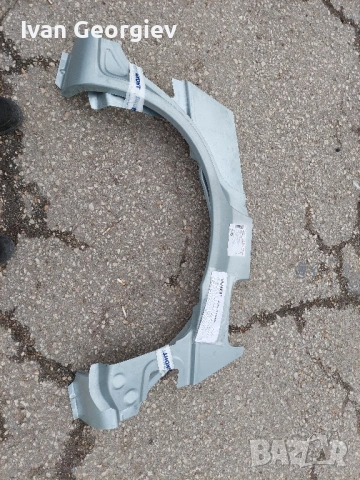 Задни вежди за калниците на Мазда 323 F 1999 г.