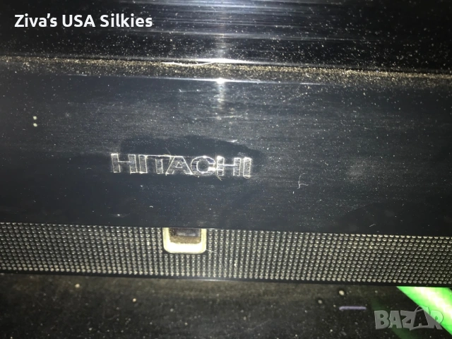 Телевизор Hitachi 42 инча за ремонт/части.