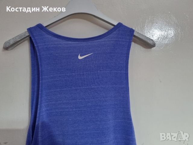 Дамско оригинално потниче.  Nike DRI FIT , снимка 6 - Потници - 46570839