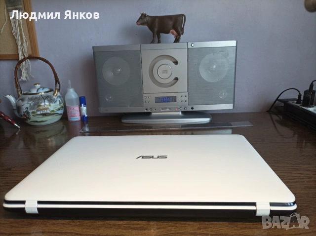 Снежнобял ASUS 17.3" | 4-ядрен Intel | 8GB RAM | 256GB SSD | НОВА Батерия, снимка 8 - Лаптопи за дома - 54118154