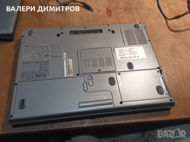 Продавам лаптоп dell  d-830, снимка 5 - Части за лаптопи - 53763572