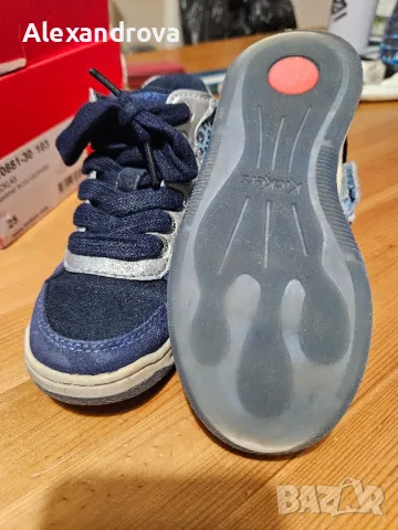 ботички за момичета 25размер kickers, снимка 6 - Детски обувки - 50305136
