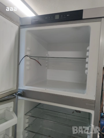 Хладилник с горна камера Liebherr CTPesf 3316, снимка 3 - Хладилници - 53663106