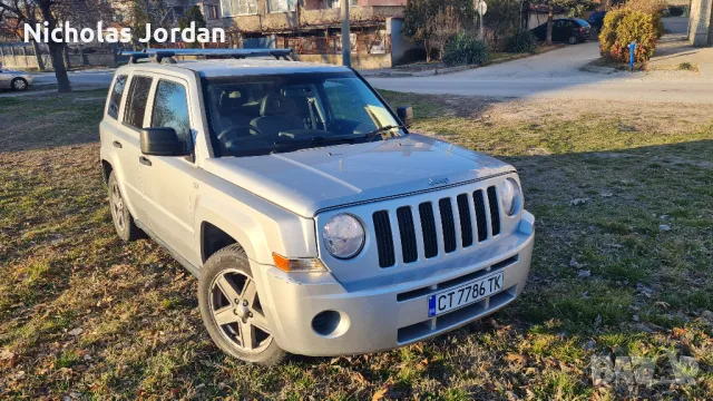 Продавам Jeep Patriot 2,4 бензин газ,170 к.с., снимка 5 - Автомобили и джипове - 48816190