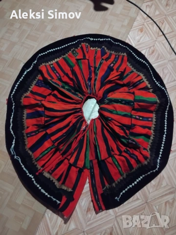 продават се