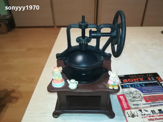 MUSIC BOX-16Х12Х12СМ МЕЛНИЦА С МЕЛОДИЯ 0906250712