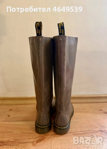 Оригинални Dr. Martens 1B60 Pisa Leather Knee-High Boots., снимка 4 - Дамски ботуши - 52393841